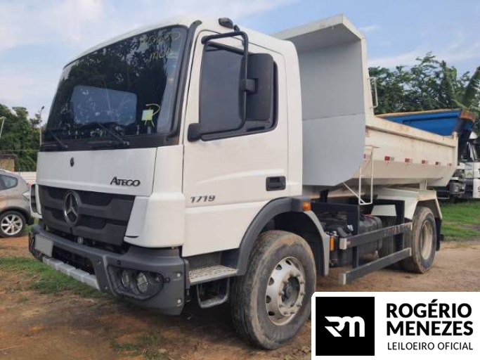 MERCEDES BENZ ATEGO 22/22